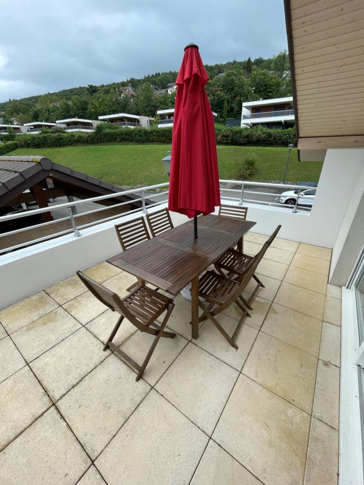 Superbe Appartement Au Calme Avec Vue Sur Le Lac. Évian-les-Bains Dış mekan fotoğraf